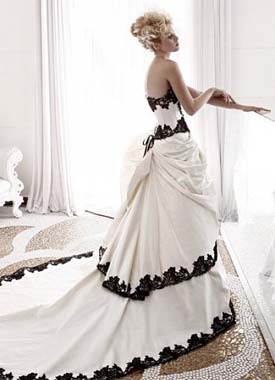 Дорогі весільні плаття