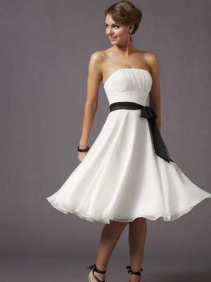 Модні випускні сукні 2014