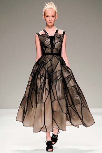 Модні бальні сукні 2014
